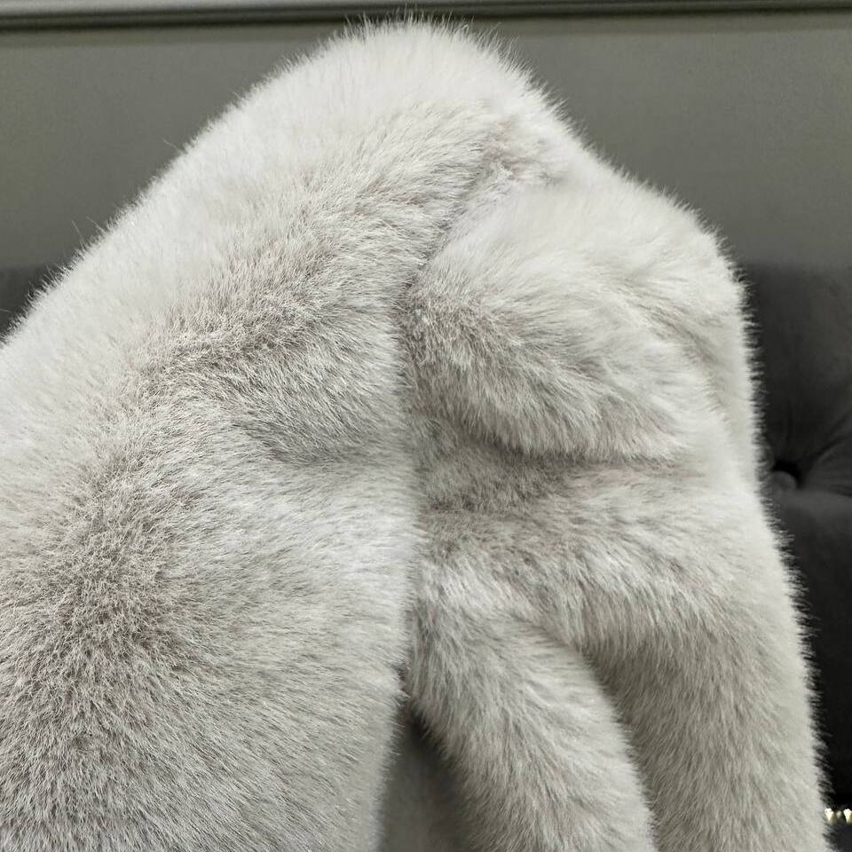 Мех искусственный Норка премиум, отрез (Платина, 50х40)