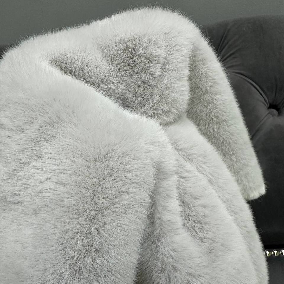 Мех искусственный Норка премиум, отрез (Платина, 50х40)