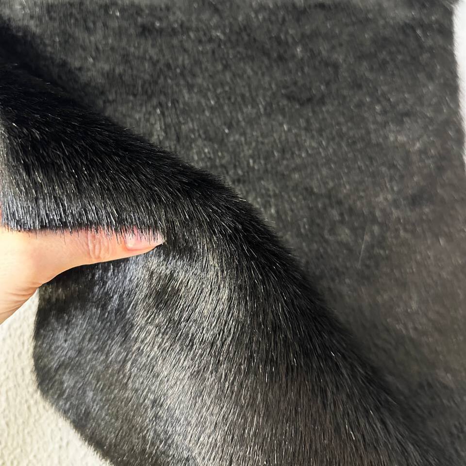 Мех искусственный Tissavel Норка, отрез (Черный, 50х147)