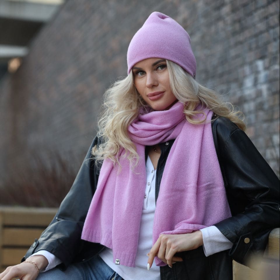 Шапка бини из 100% итальянского кашемира (Сиреневая)