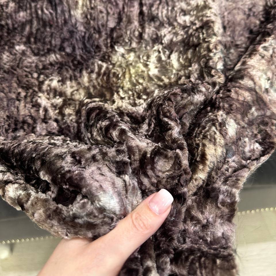 Мех искусственный Каракульча, желто-коричневый (отрез) (Желто-коричневый, 50х110)