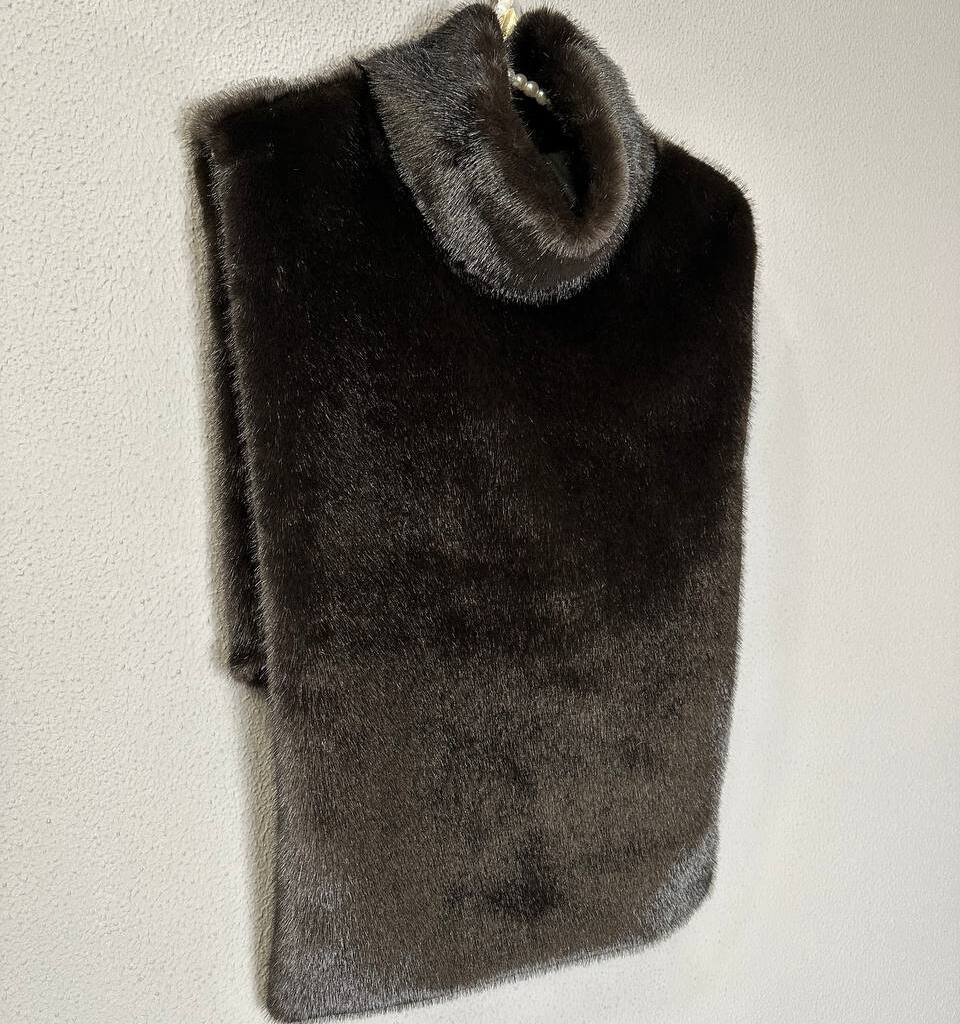 Меховая манишка женская (темный-шоколад)