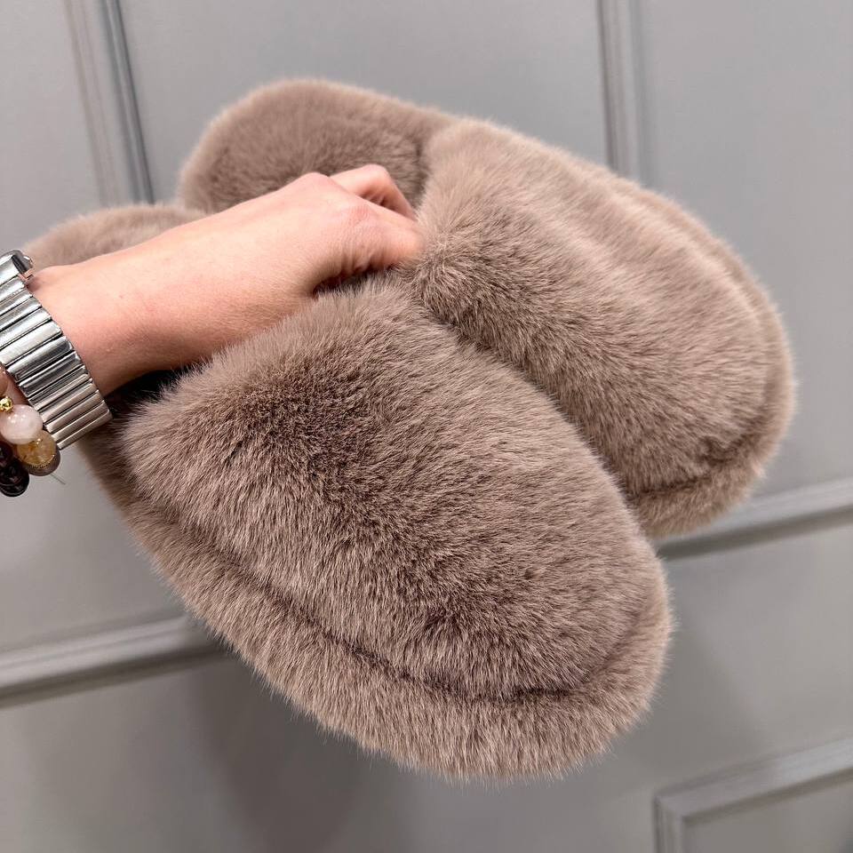 Тапочки из искусственного меха "Норка Премиум", с закрытым носом (Коричневые, 44)